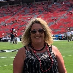 Meet your Posher, April